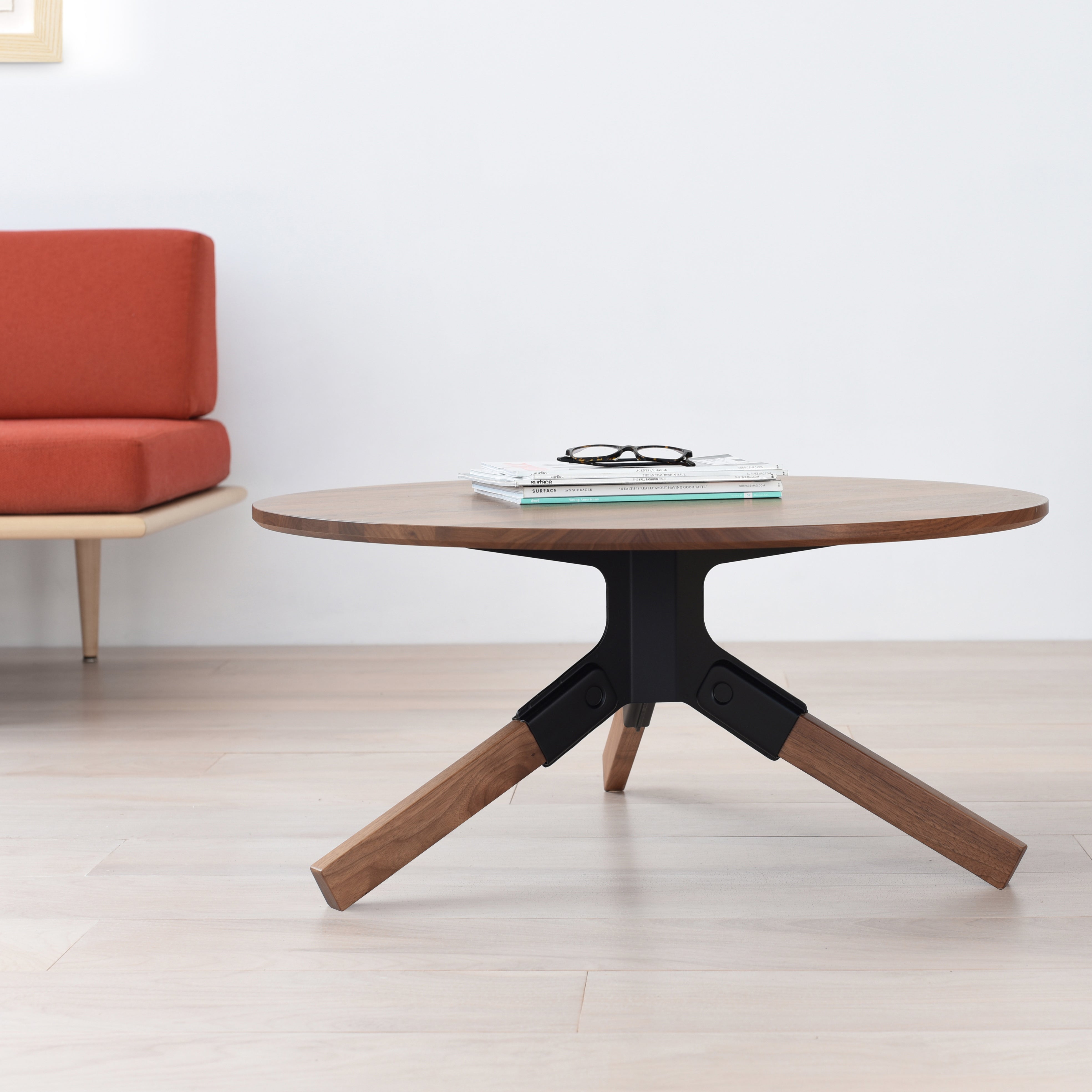 Conrad Coffee Table – Misewell
